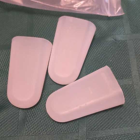 Heart-Shaped Handle Tupperware Popsicle Molds - Picture 5 of 7